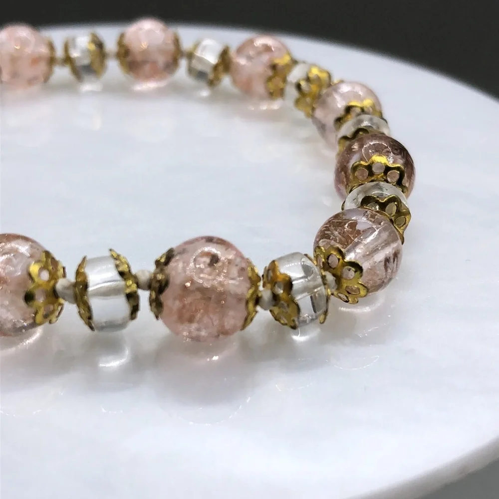 Venetian art glass bead elegant dressy blush pink-ish bracelet gold tone.